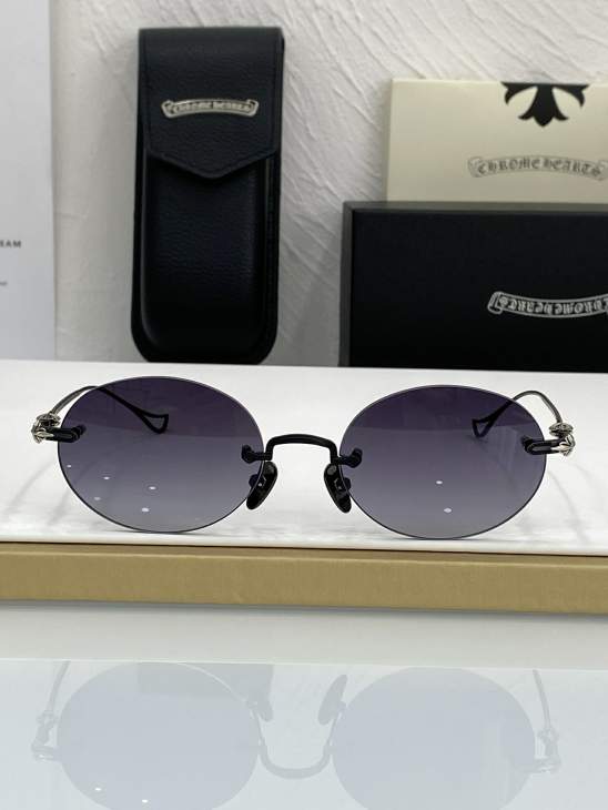 Picture of Chrome Hearts Sunglasses _SKUfw73376560fw